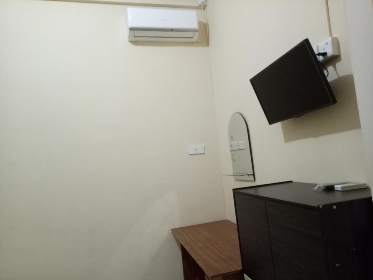A Pousada D'Kost Batam Nagoya Exterior foto